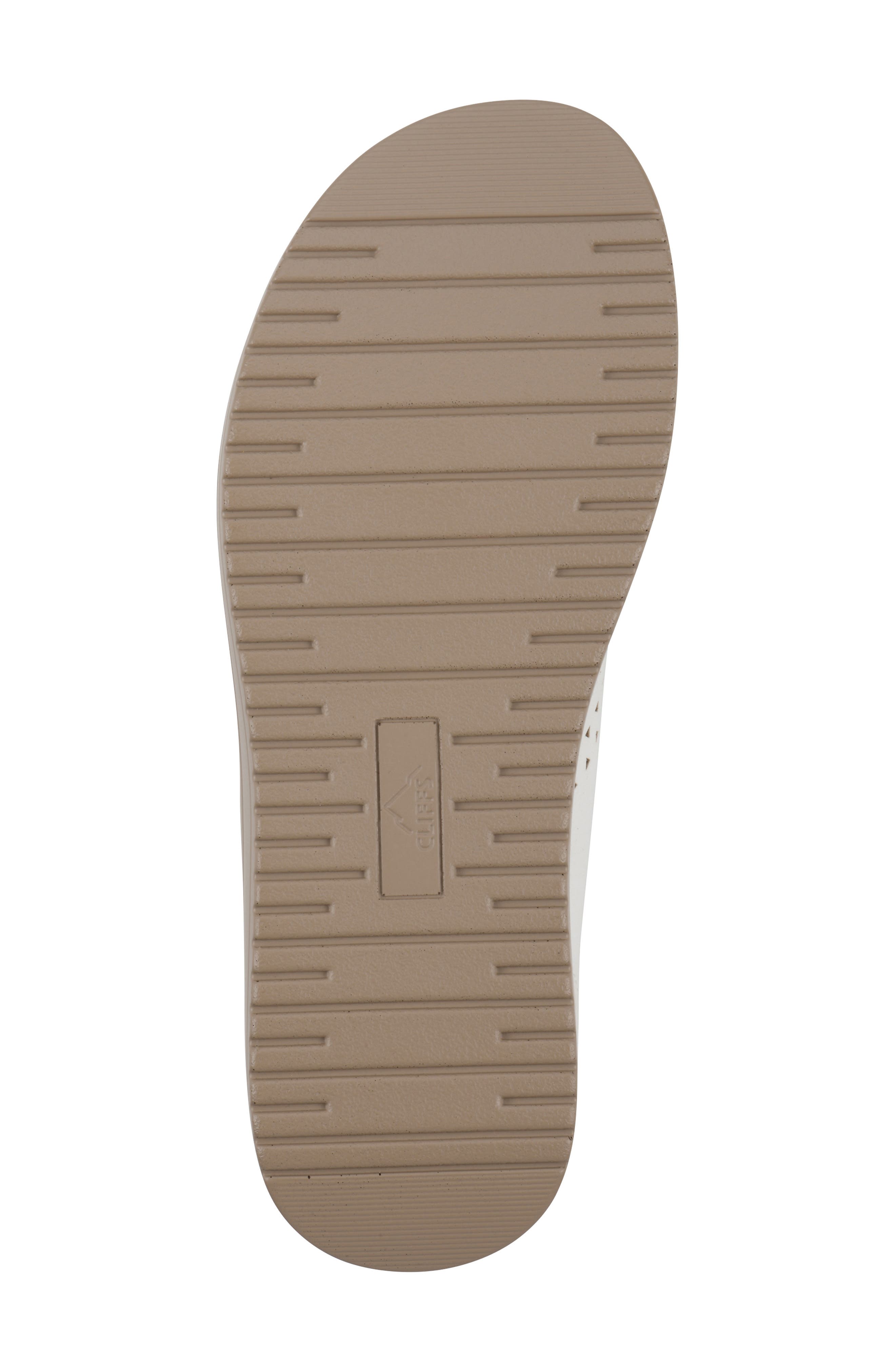 CLIFFS BY WHITE MOUNTAIN Haniya Flatform Sandal, Alternate, color, White/ Nubuck