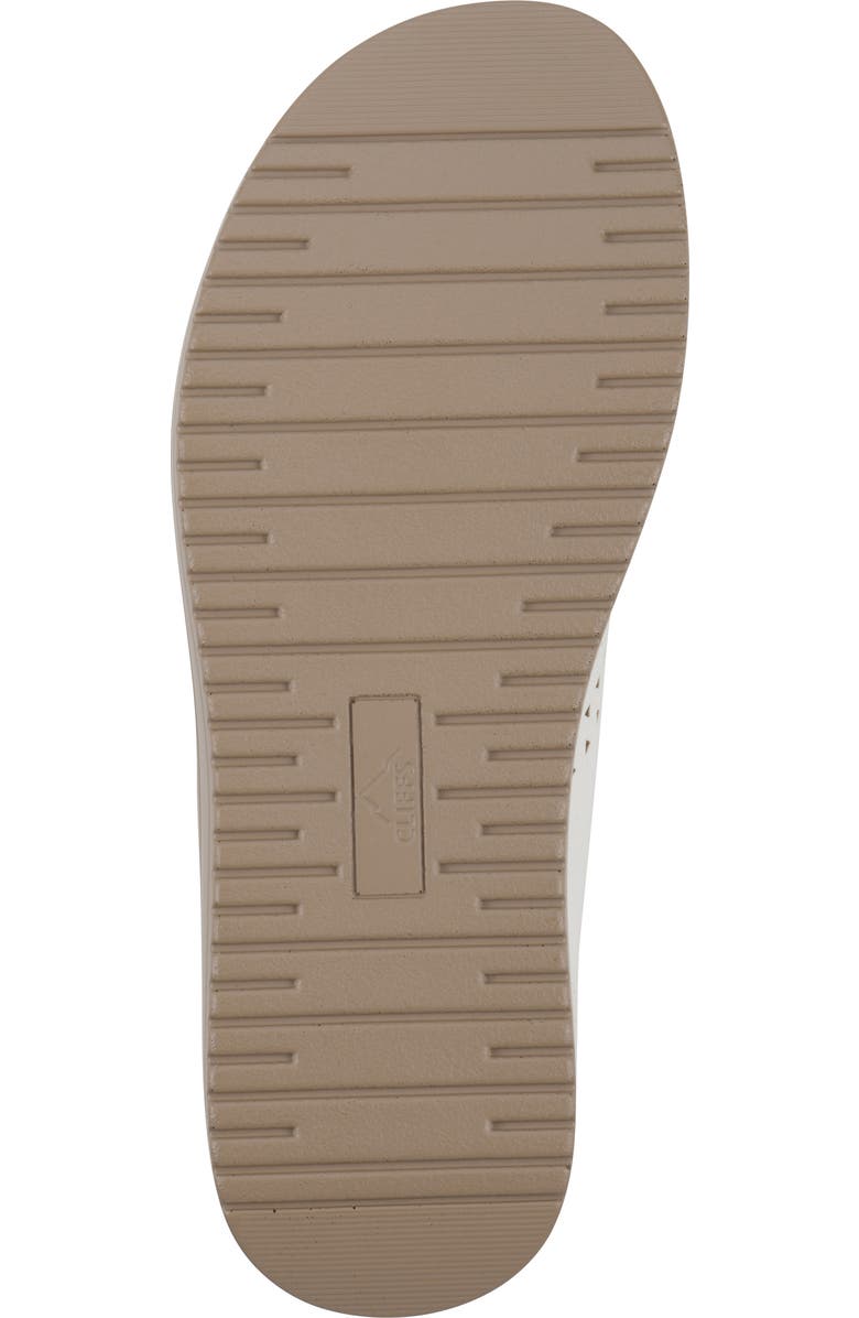 CLIFFS BY WHITE MOUNTAIN Haniya Flatform Sandal, Alternate, color, White/ Nubuck