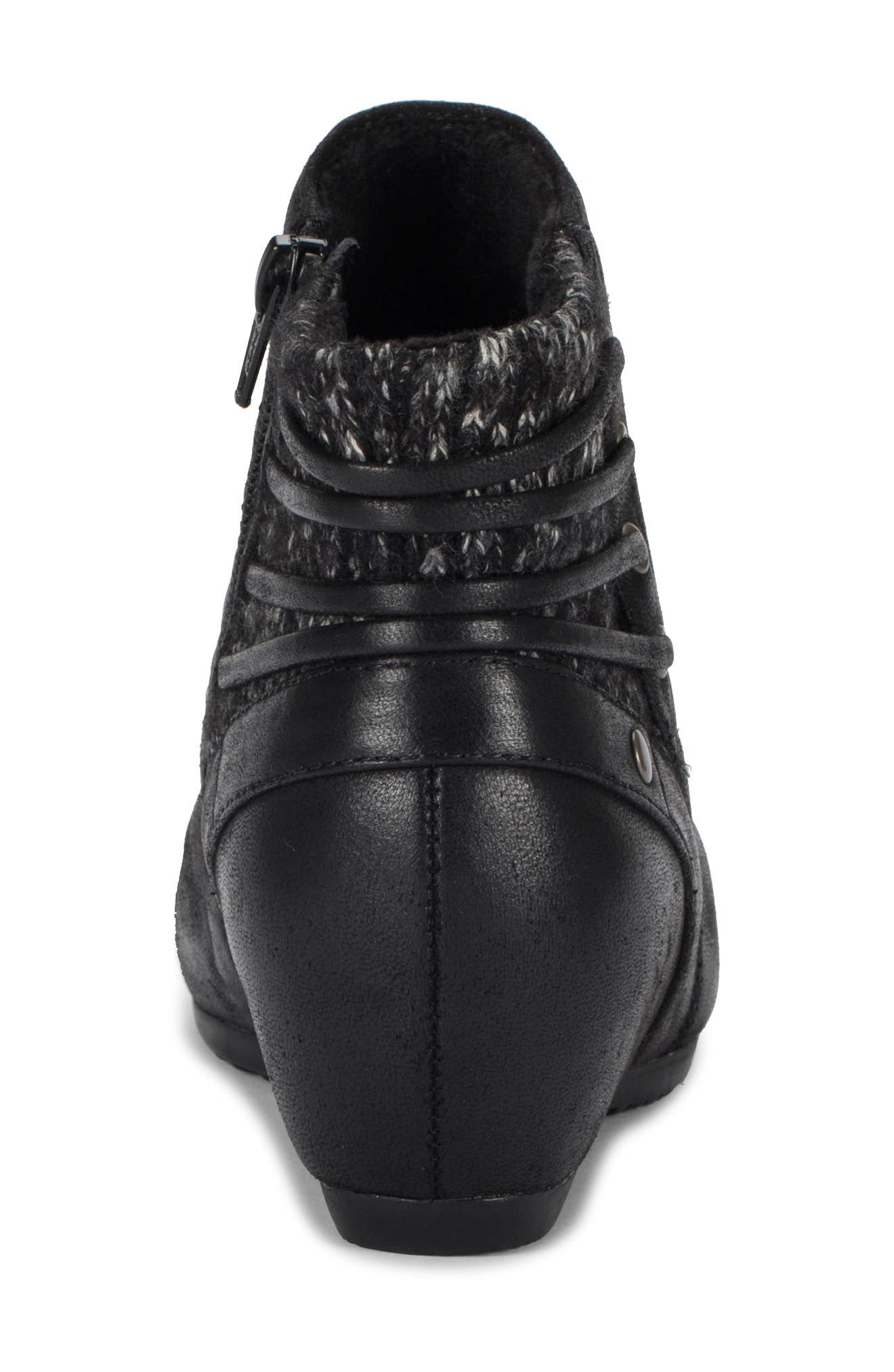 Peanut Bootie, Alternate, color, BLACK