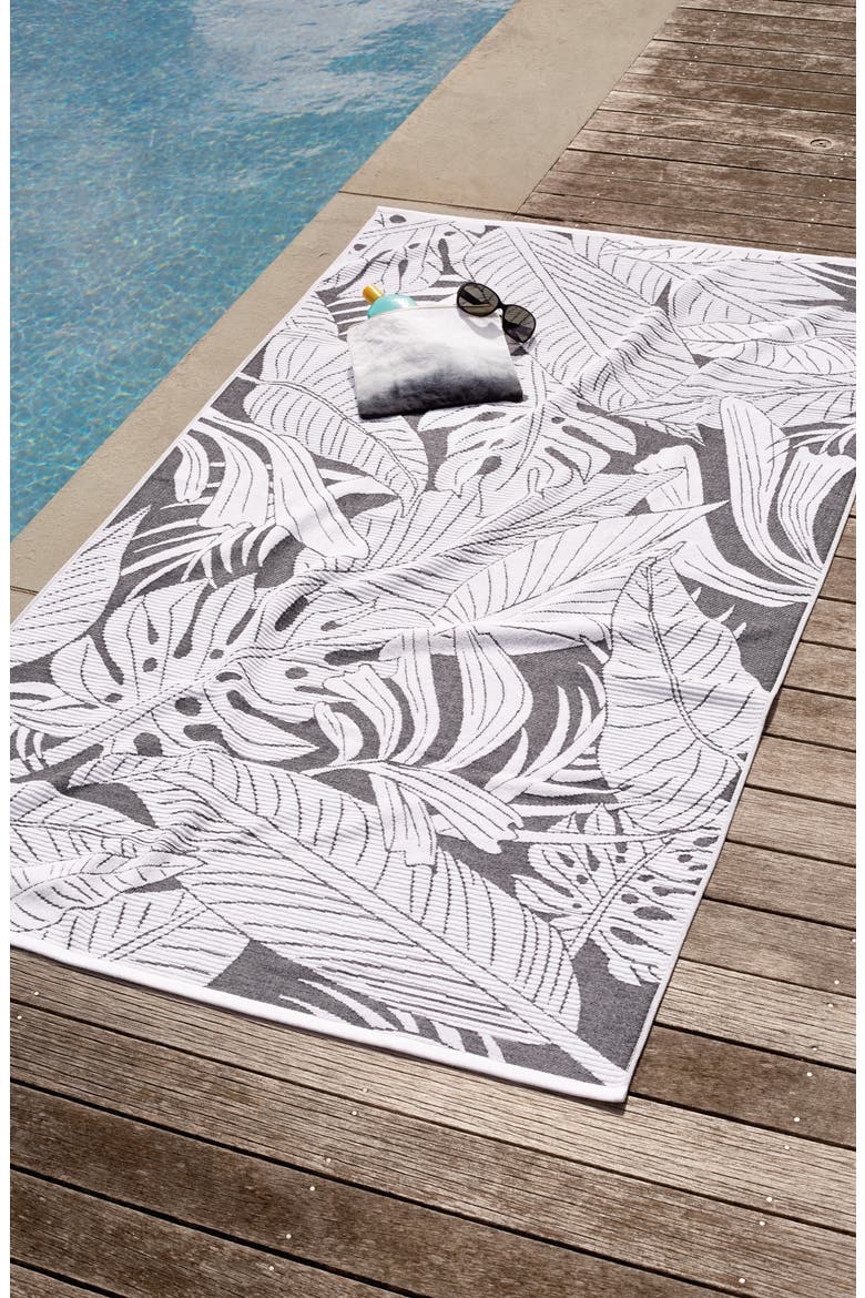 Palm Resort Towel, Alternate, color, BLACK/ WHITE