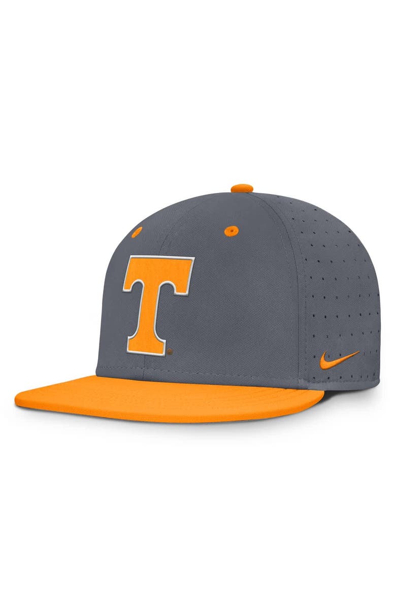 Nike Men's Nike Gray Tennessee Volunteers On-Field Dugout True Performance Fitted Hat, Alternate, color, Gray