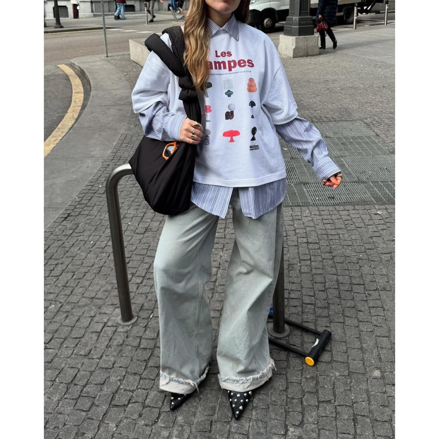 LEFRIK Biwa Puffy Bag, Alternate, color, Deep Black