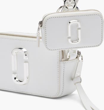 【関税&送料込】Marc Jacobs The Utility Snapshot Dtm Slim Bi Marc Jacobs The Utility Snapshot DTM Slim Bifold Wallet