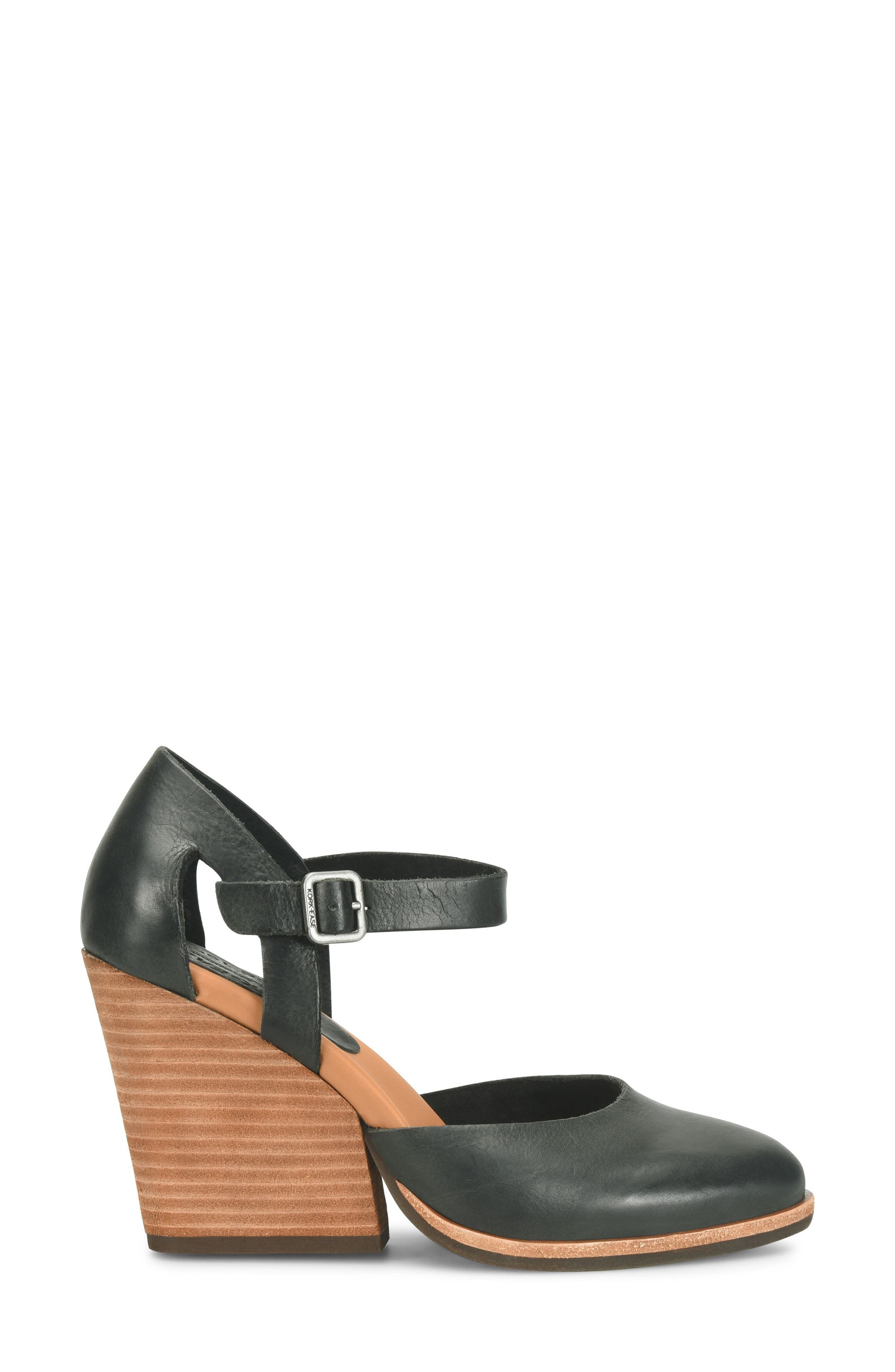 Kork-Ease<sup>®</sup> Harlow Wedge Pump, Alternate, color, Black Leather