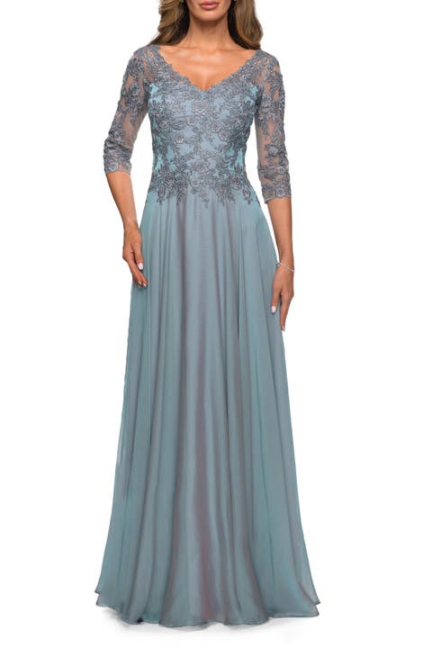 Chiffon Three Quarter Sleeve Dress with V-Neckline