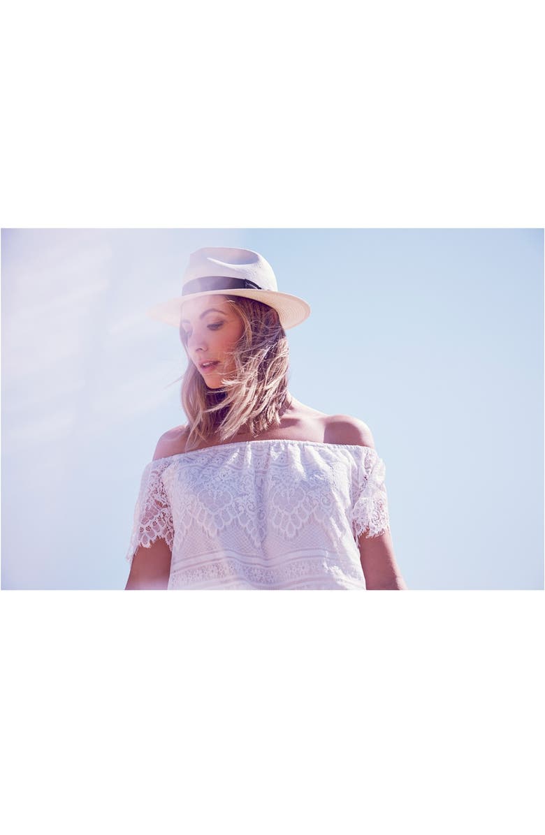 cupcakes and cashmere 'Sunset Lace' Off the Shoulder Top, Alternate, color, 