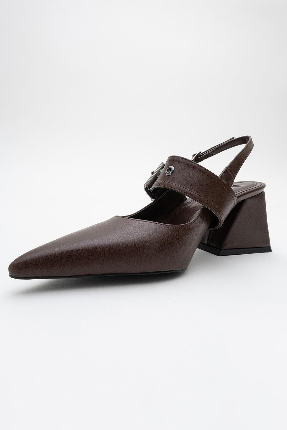 Prologue Shoes Nepido Pointed Toe Block Heel Pump, Alternate, color, Brown