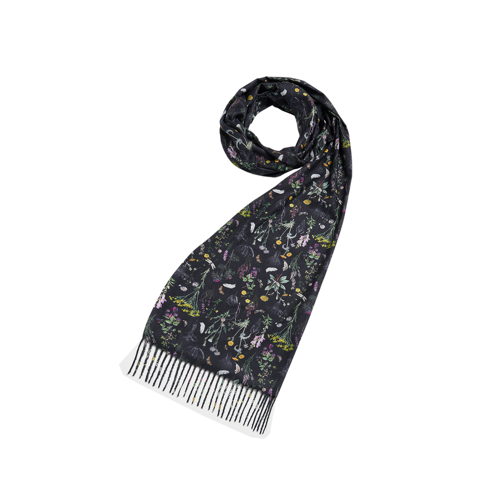 Fable England Wilderness Black Tassel Scarf In Black