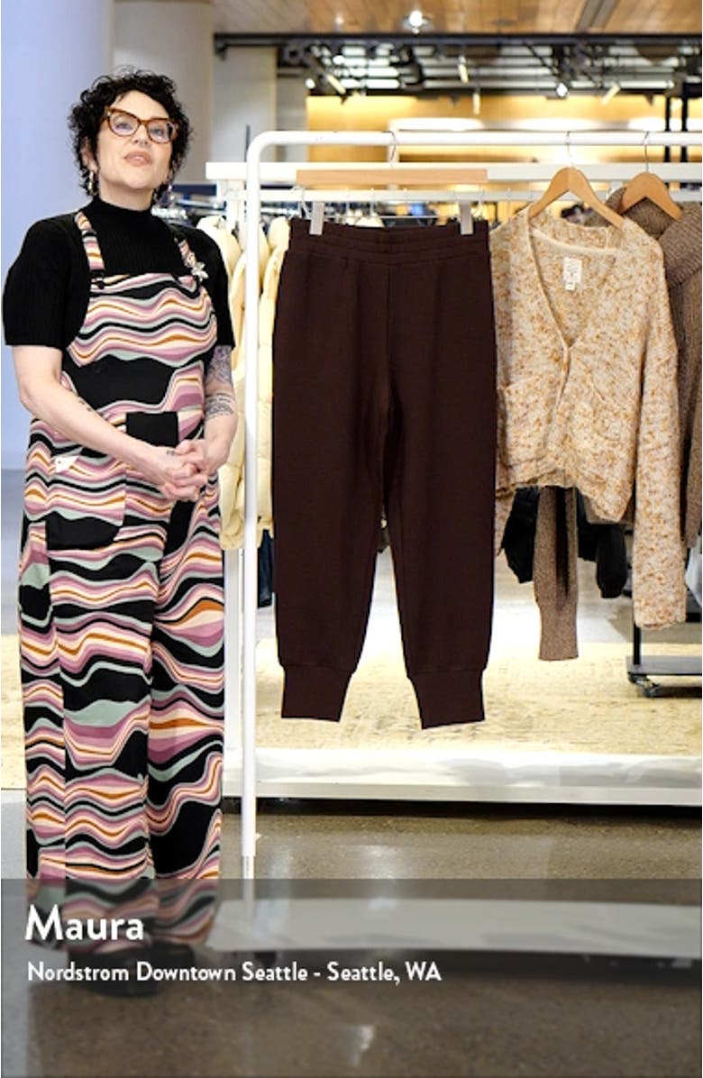 The Slim Cuff Joggers, sales video thumbnail