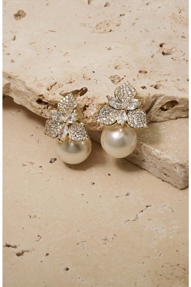 Sophie Pearl Drop Earrings, Alternate, color, Gold
