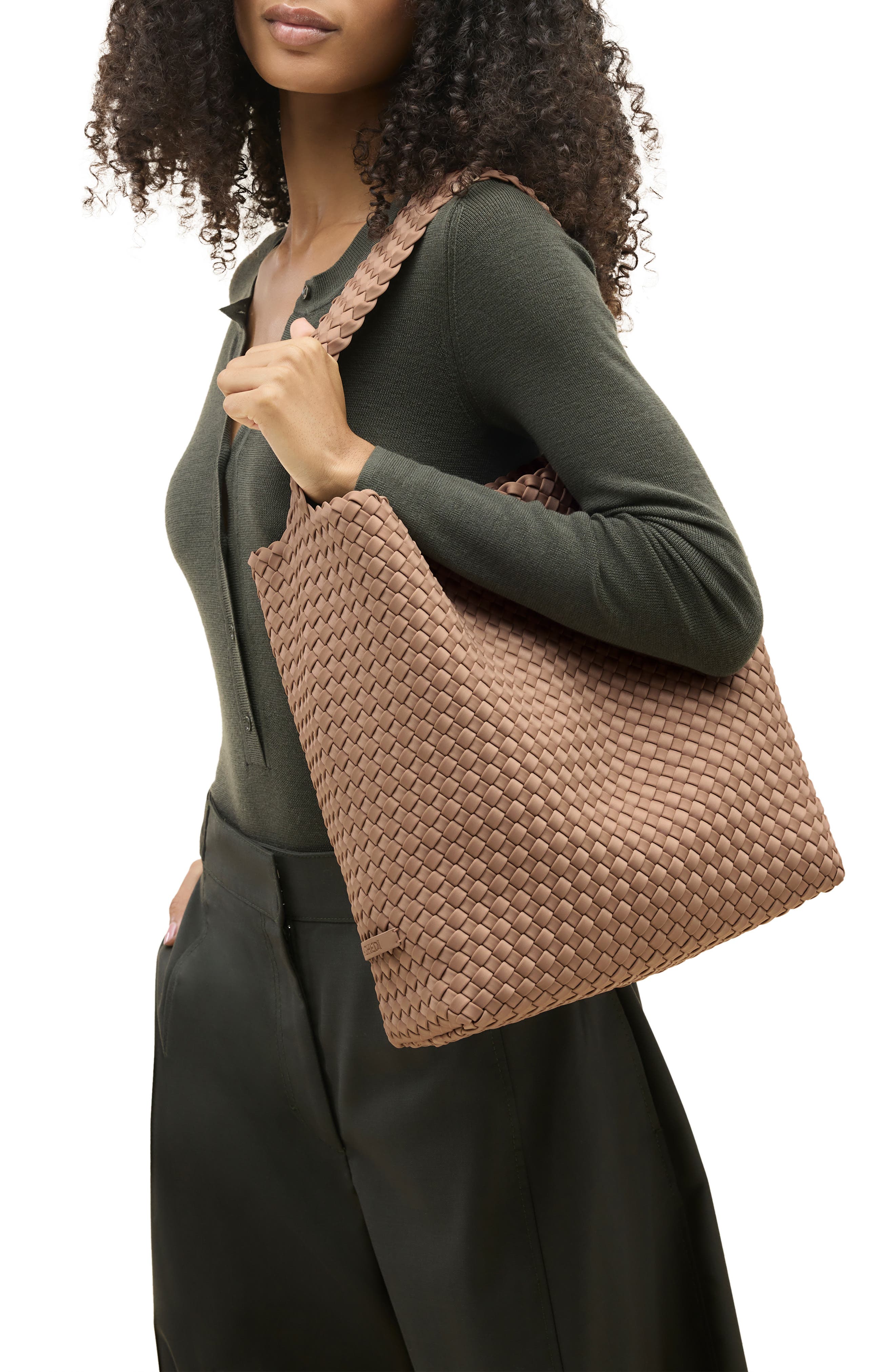 Nomad Hobo, Alternate, color, SEYCHELLES