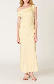 Nia Hiedra One-Shoulder Gown