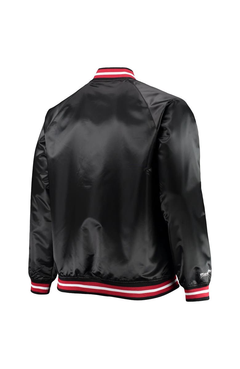 Mitchell & Ness Men's Mitchell & Ness Black Chicago Bulls Big & Tall Hardwood Classics Raglan Satin Full-Snap Jacket, Alternate, color, 