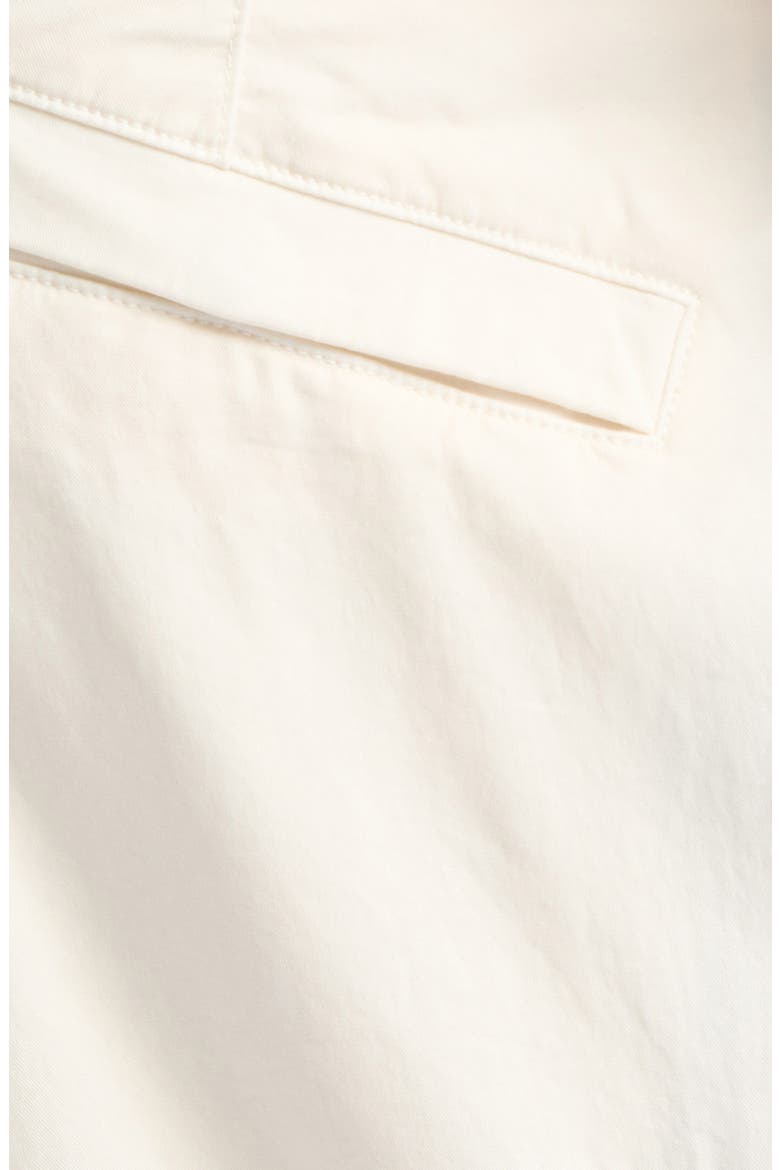 Stretch Organic Cotton Twill Cargo Shorts, Alternate, color, V0093 IVORY