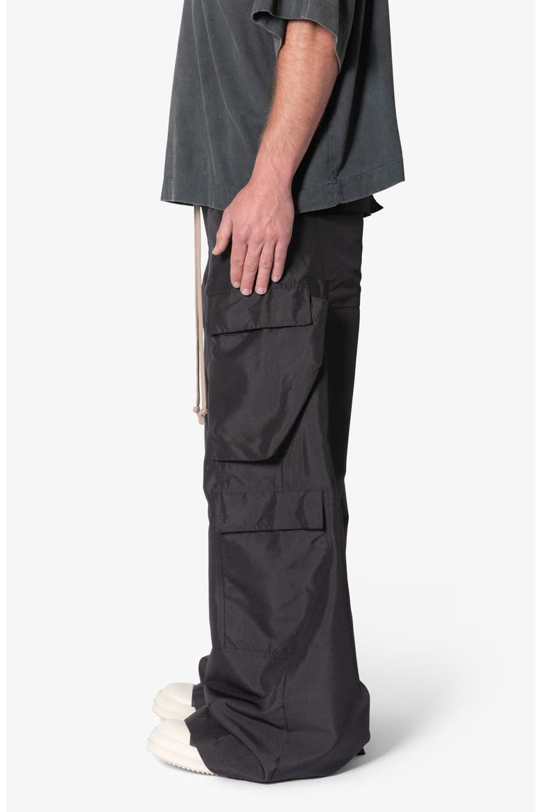 Rave Oversize Double Cargo Pocket Pants, Alternate, color, BLACK
