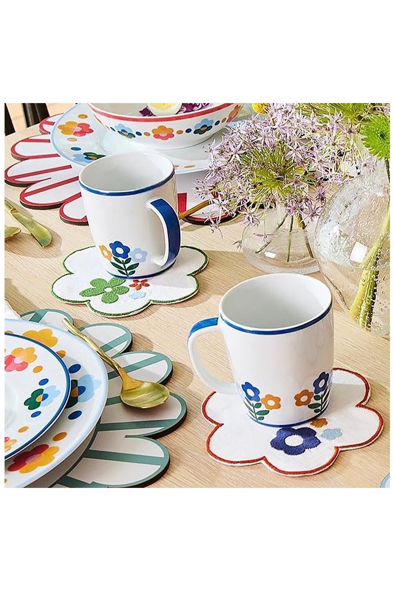 Set of 4 Floral Mugs, Alternate, color, MULTI