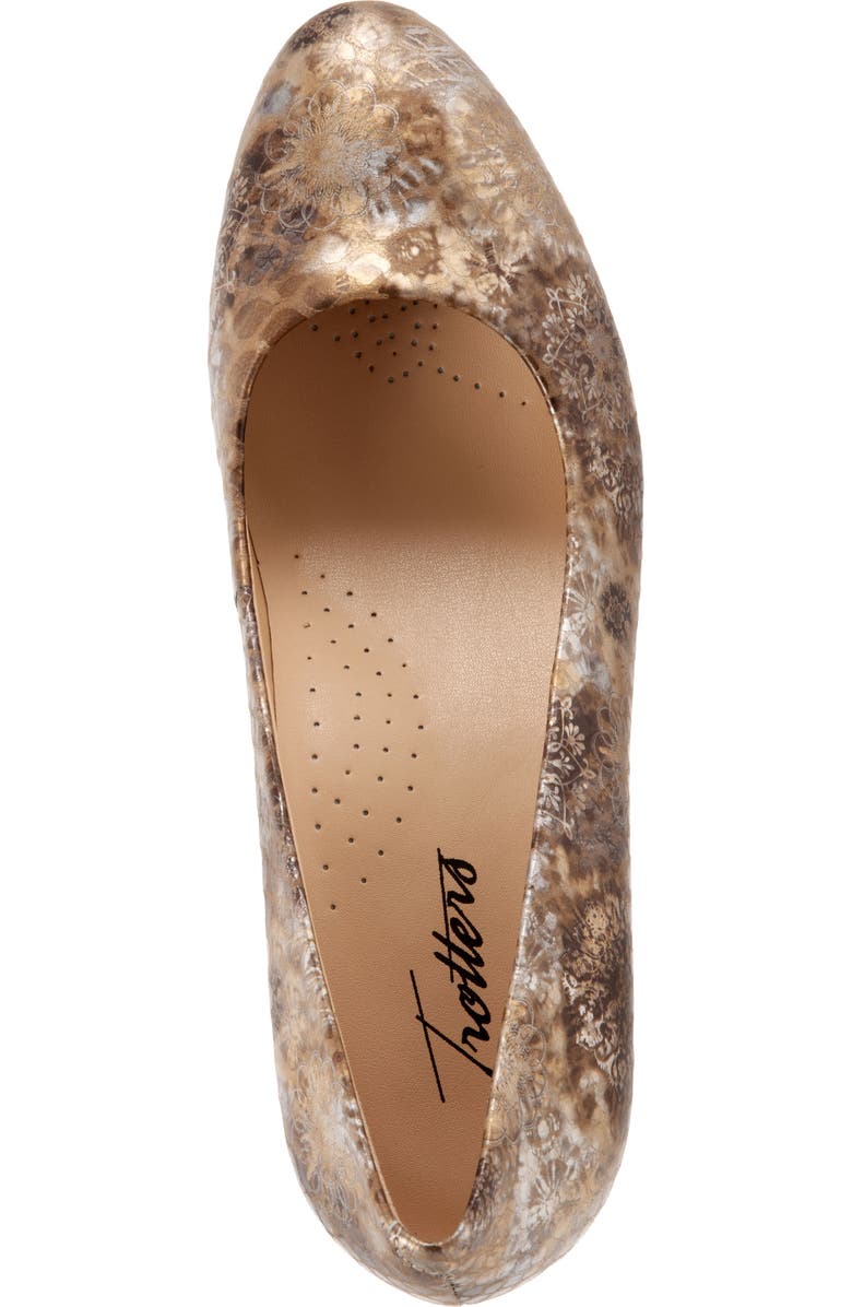 Trotters Fab Pump - Multiple Widths Available, Alternate, color,