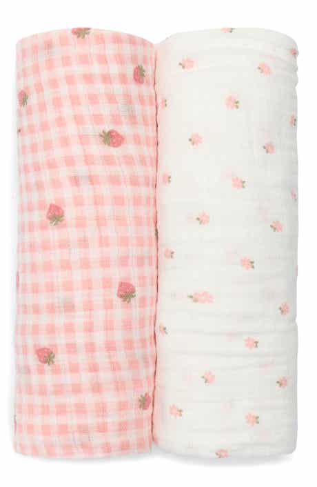 KYLE AND DEENA 2-Pack Assorted Muslin Strawberry Swaddle Blankets
