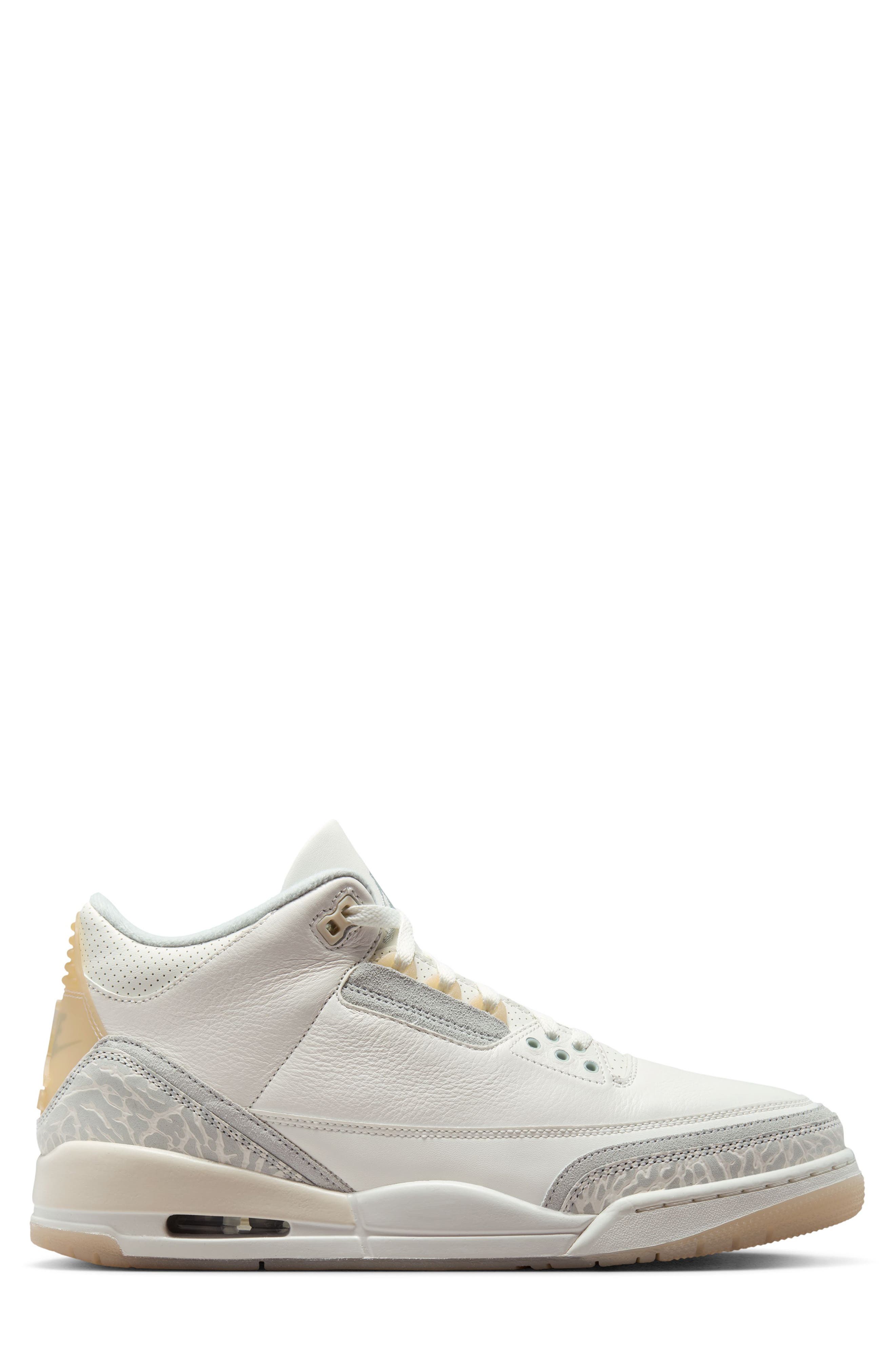 Air Jordan 3 Retro Craft Basketball Sneaker, Alternate, color, IVORY/ GREY MIST/ CREAM