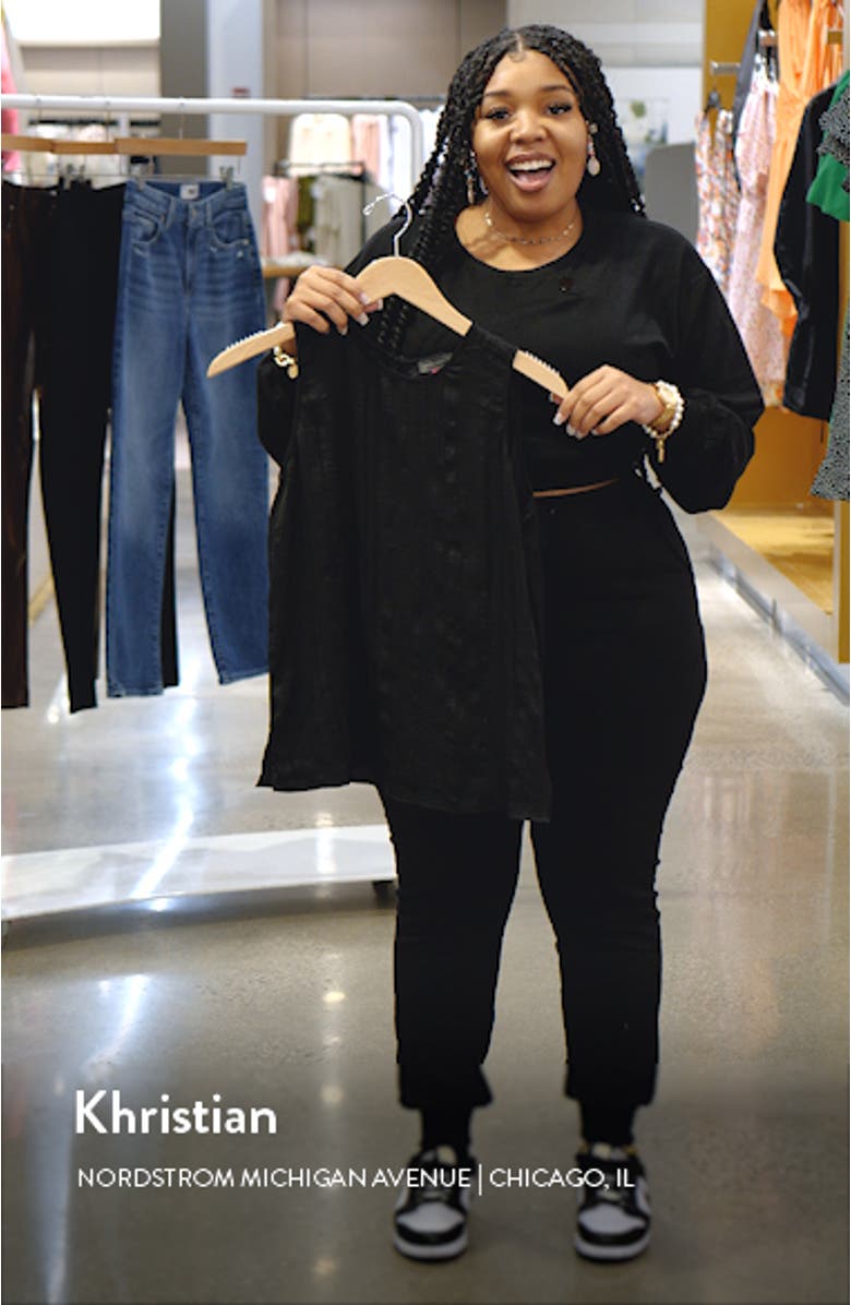 Pleated Sleeveless Blouse, sales video thumbnail