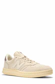 T500 Tennis Sneaker