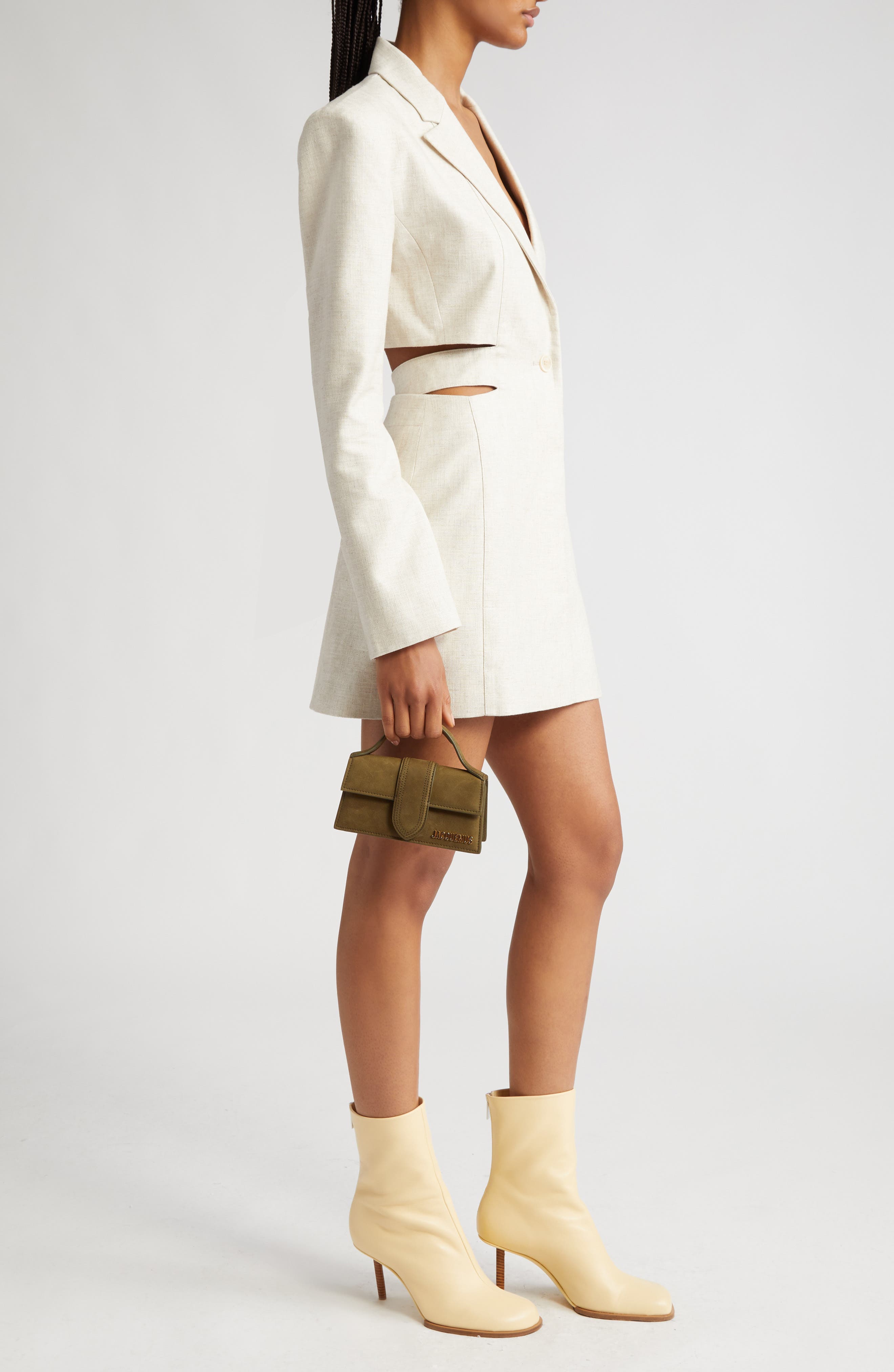 Jacquemus Le Bambino Leather Shoulder Bag, Alternate, color, 