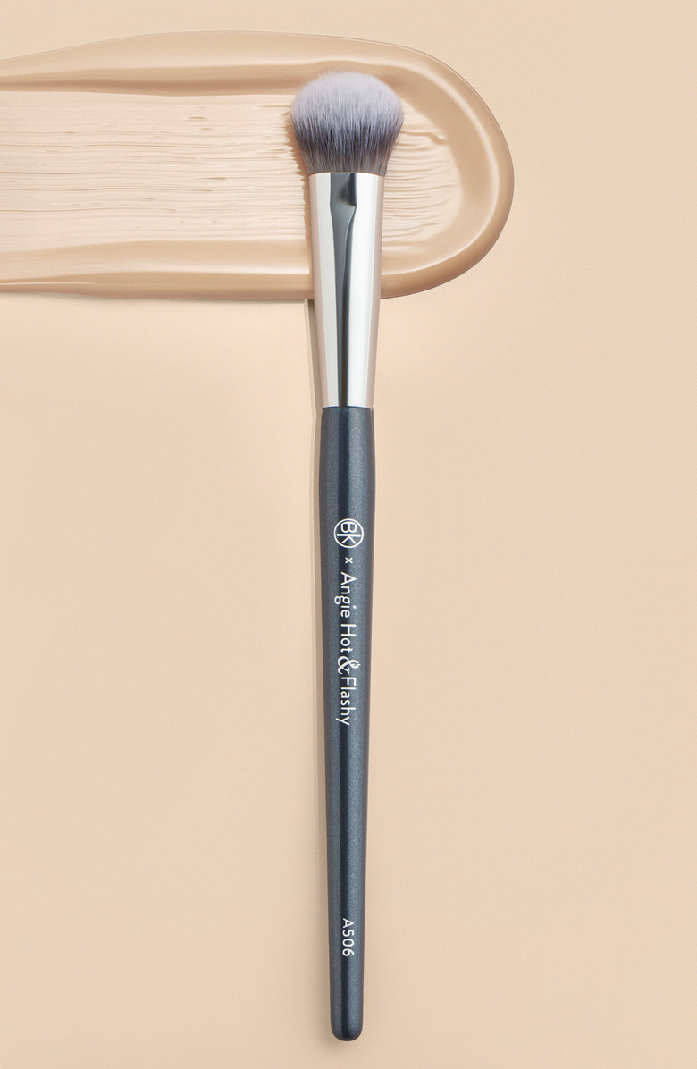 BK Beauty Angie Hot & Flashy A506 Concealer Brush, Alternate, color, Grey