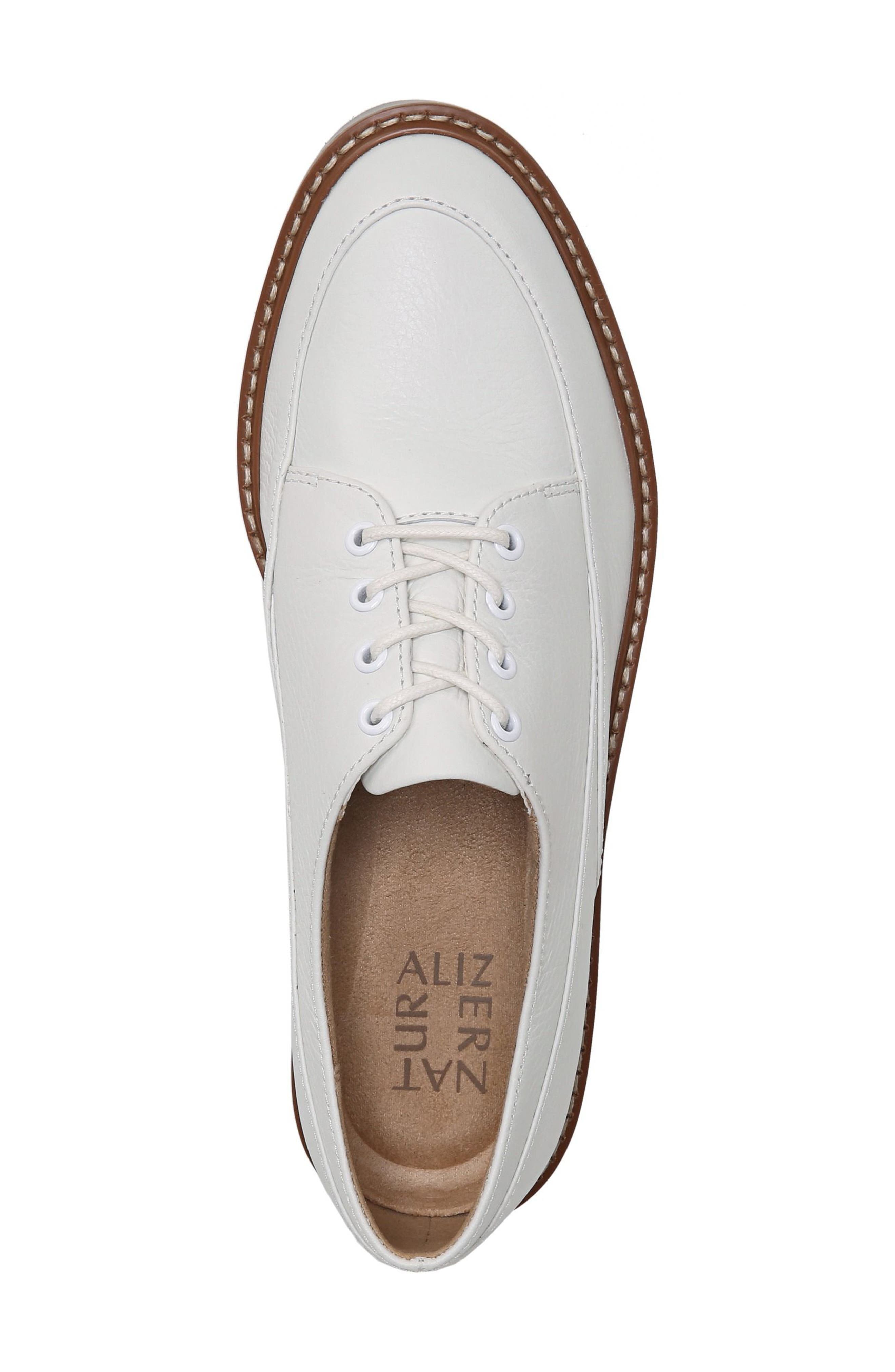Auburn Derby, Alternate, color, WHITE LEATHER