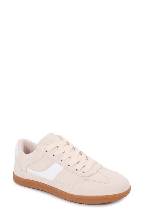 Lily Gum Sole Sneaker (Women)