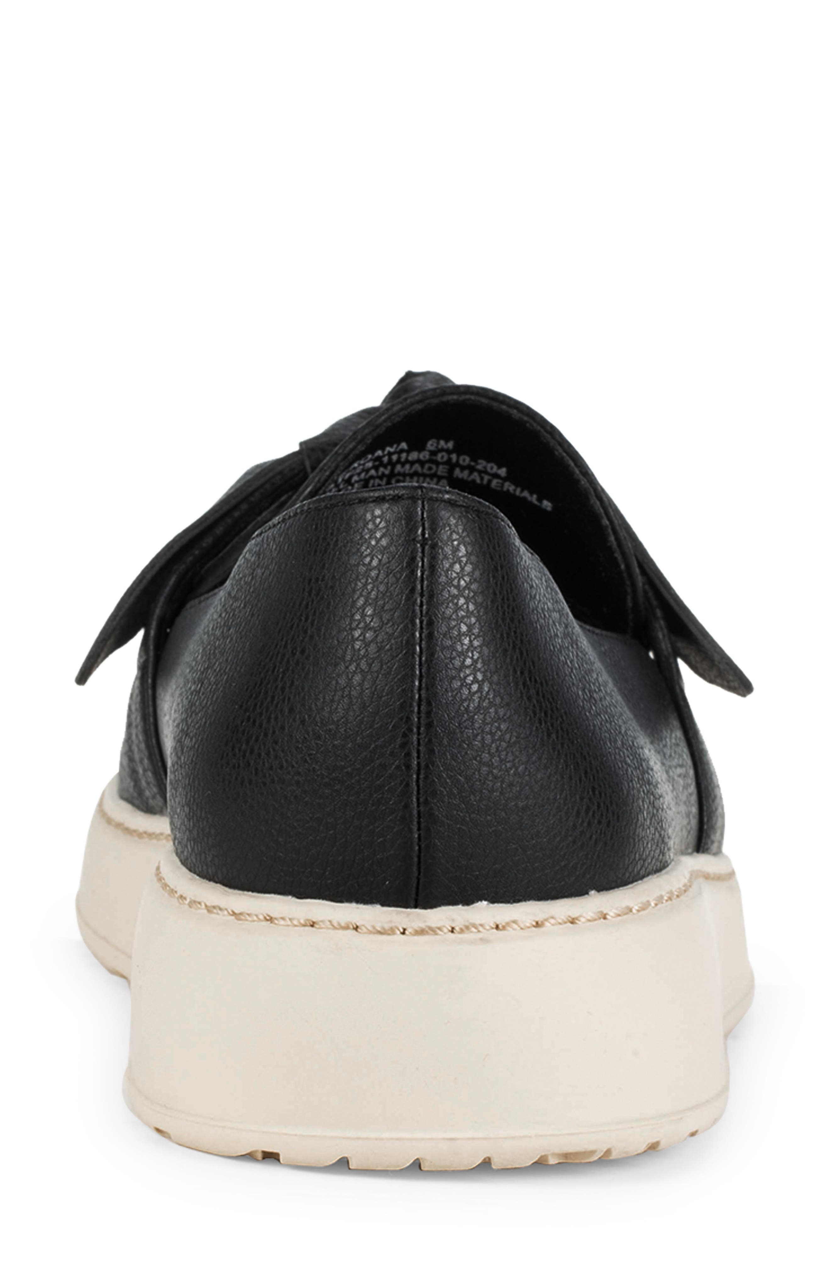 BARETRAPS Ferdana Moc Toe Slip-On Loafer, Alternate, color, Black