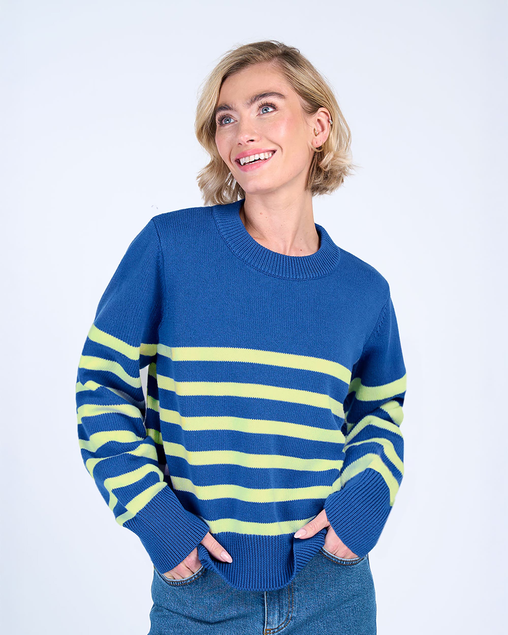 Long Sleeve Boxy Stripe Crew Sweater - image 5