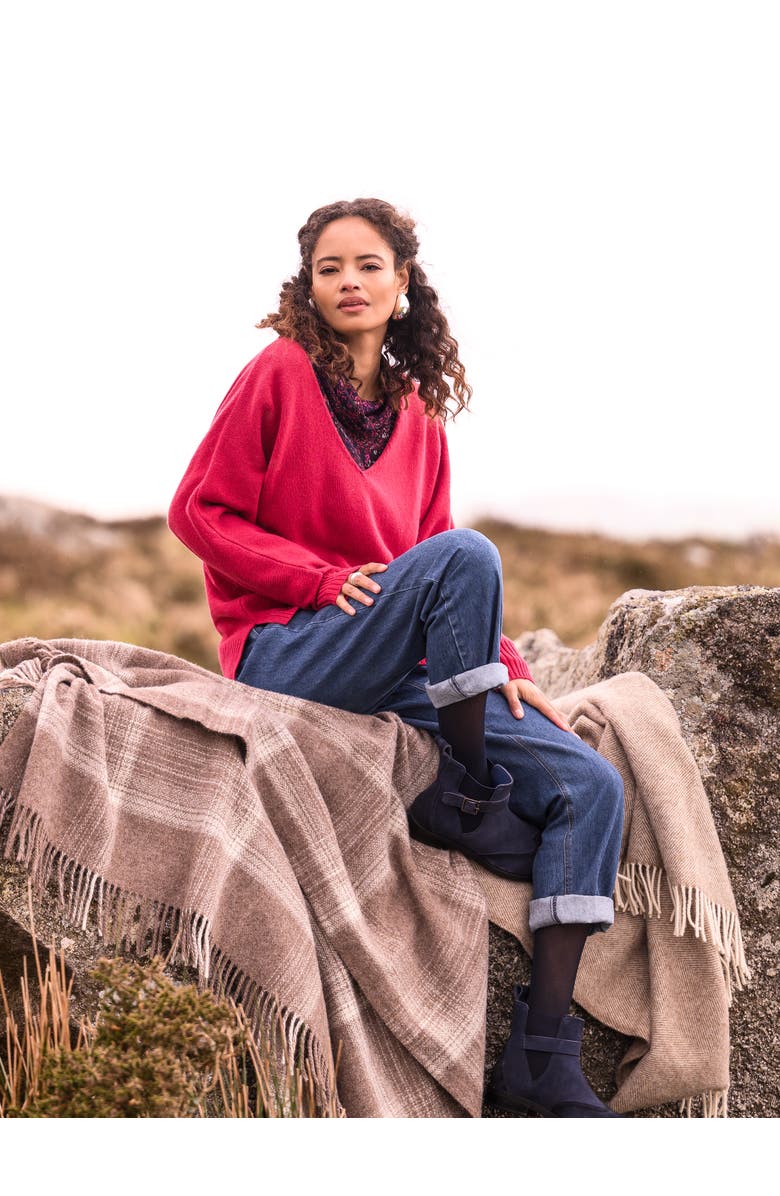 Celtic & Co. Alpaca Merino Slouch V-Neck Sweater, Alternate, color, Raspberry