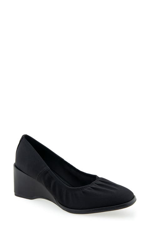 Airlie Wedge Pump (Women)