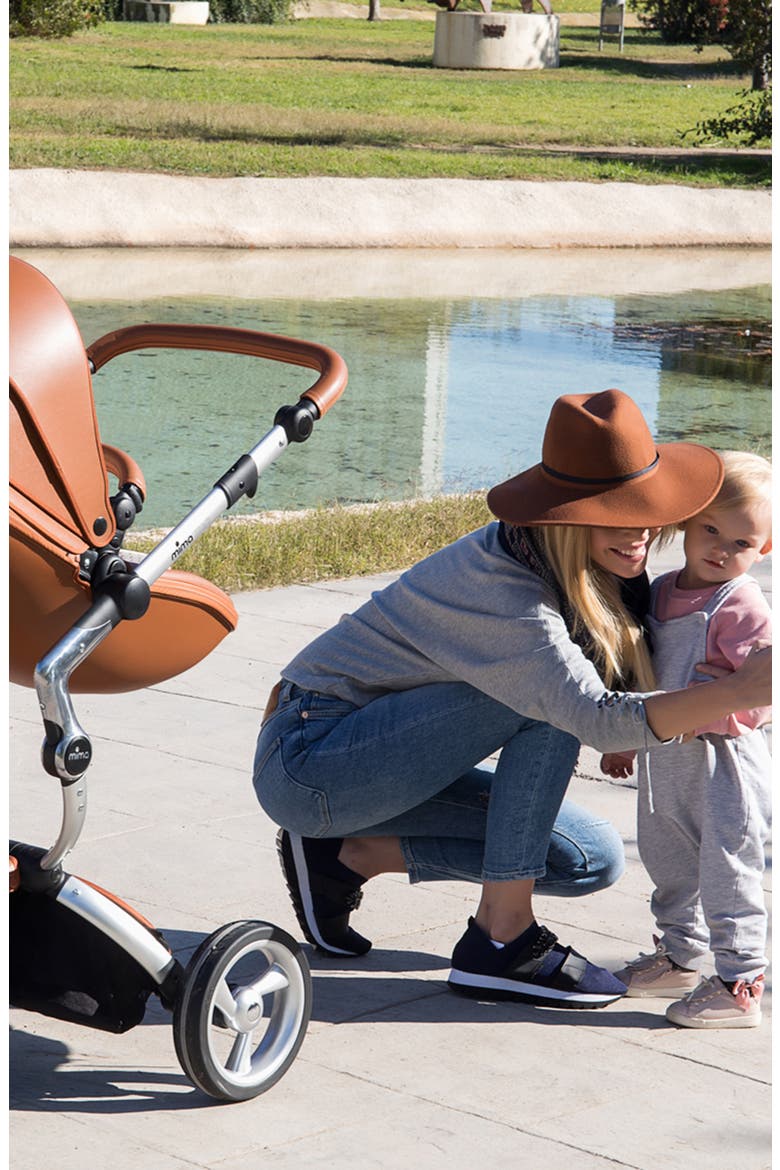 Xari Aluminum Chassis Stroller with Reversible Reclining Seat & Carrycot, Alternate, color, SNOW WHITE / BLACK AND WHITE