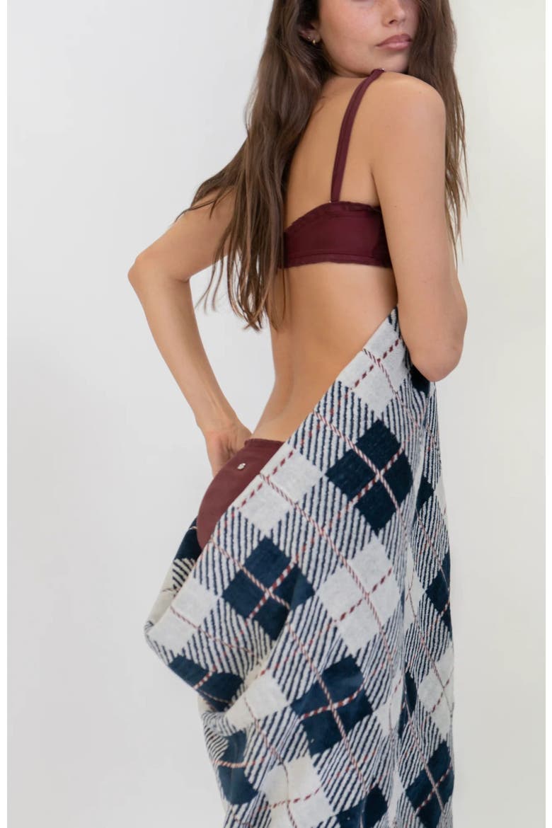 Towel, Alternate, color, Navy and Red Plaid