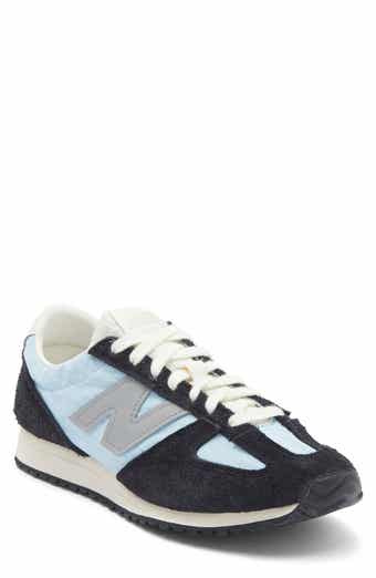 New Balance Gender Neutral 471 Sneaker