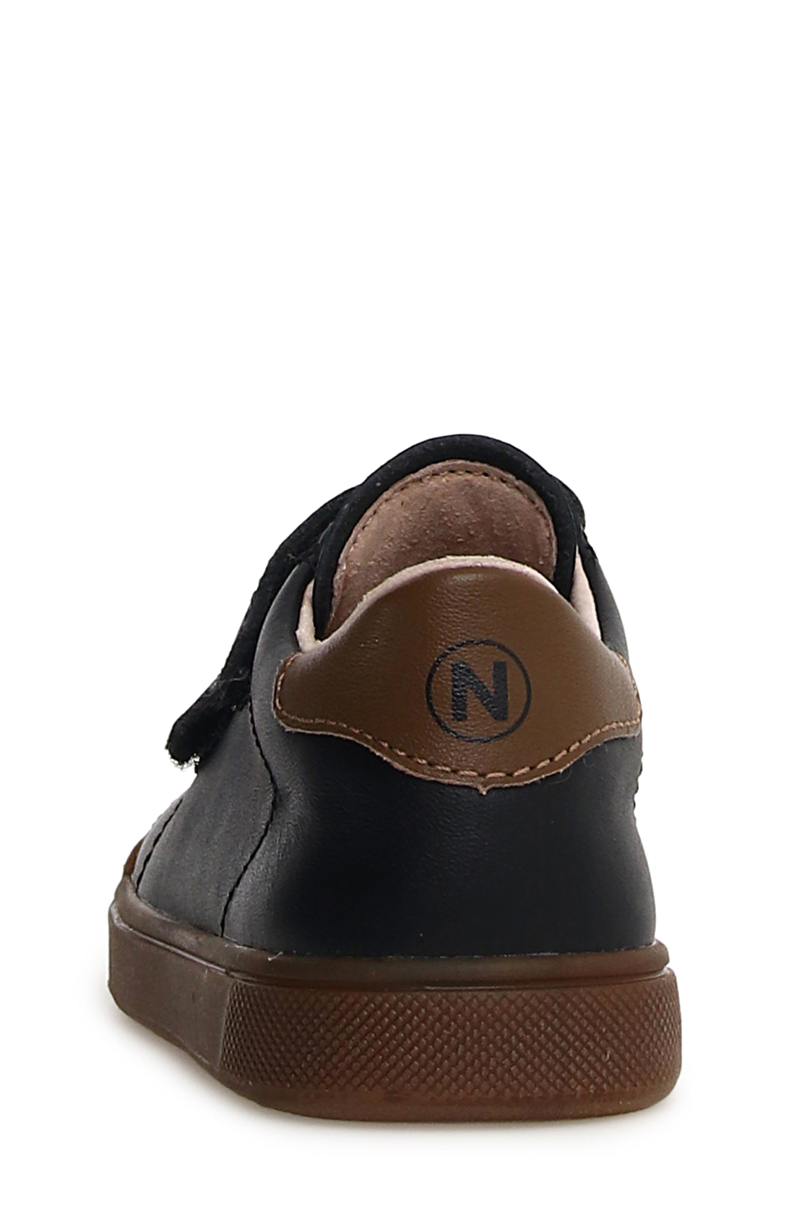 Naturino Kids
 Eindhoven Sneaker, Alternate, color, Black-Light Brown