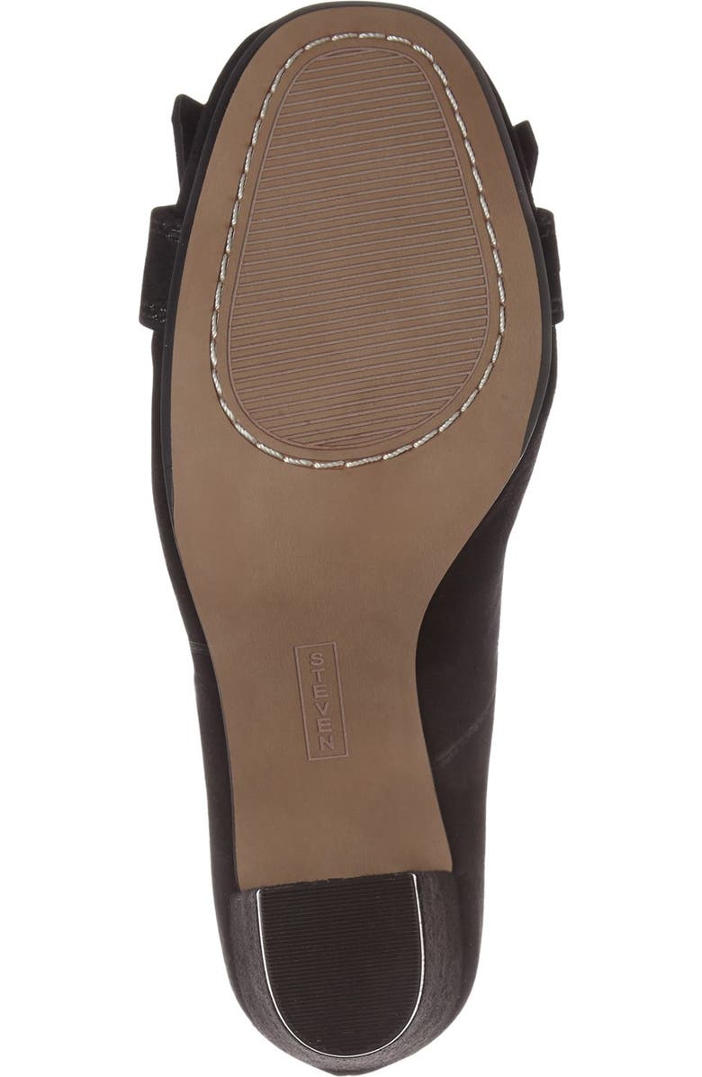 Steven New York Steven by Steve Madden Jade Kiltie Pump, Alternate, color,