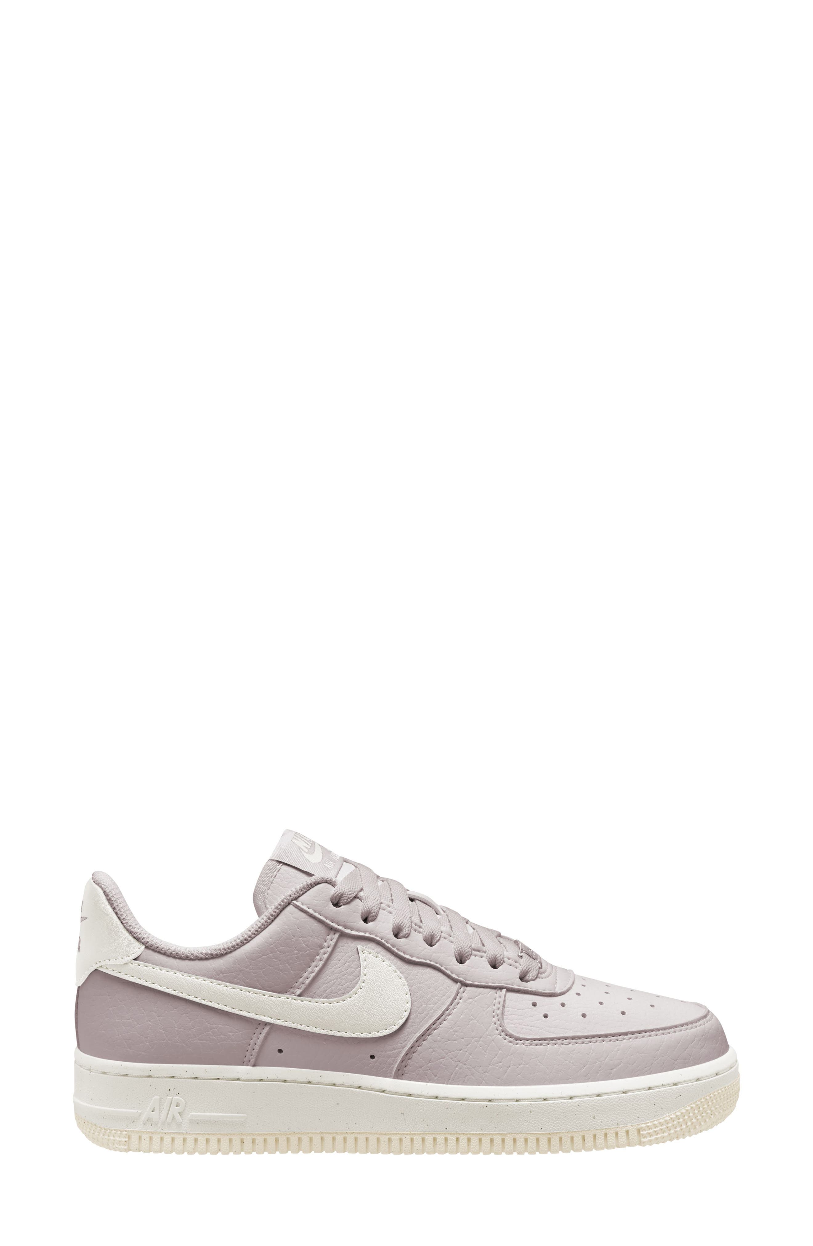 nike air force 1 07 se womens
