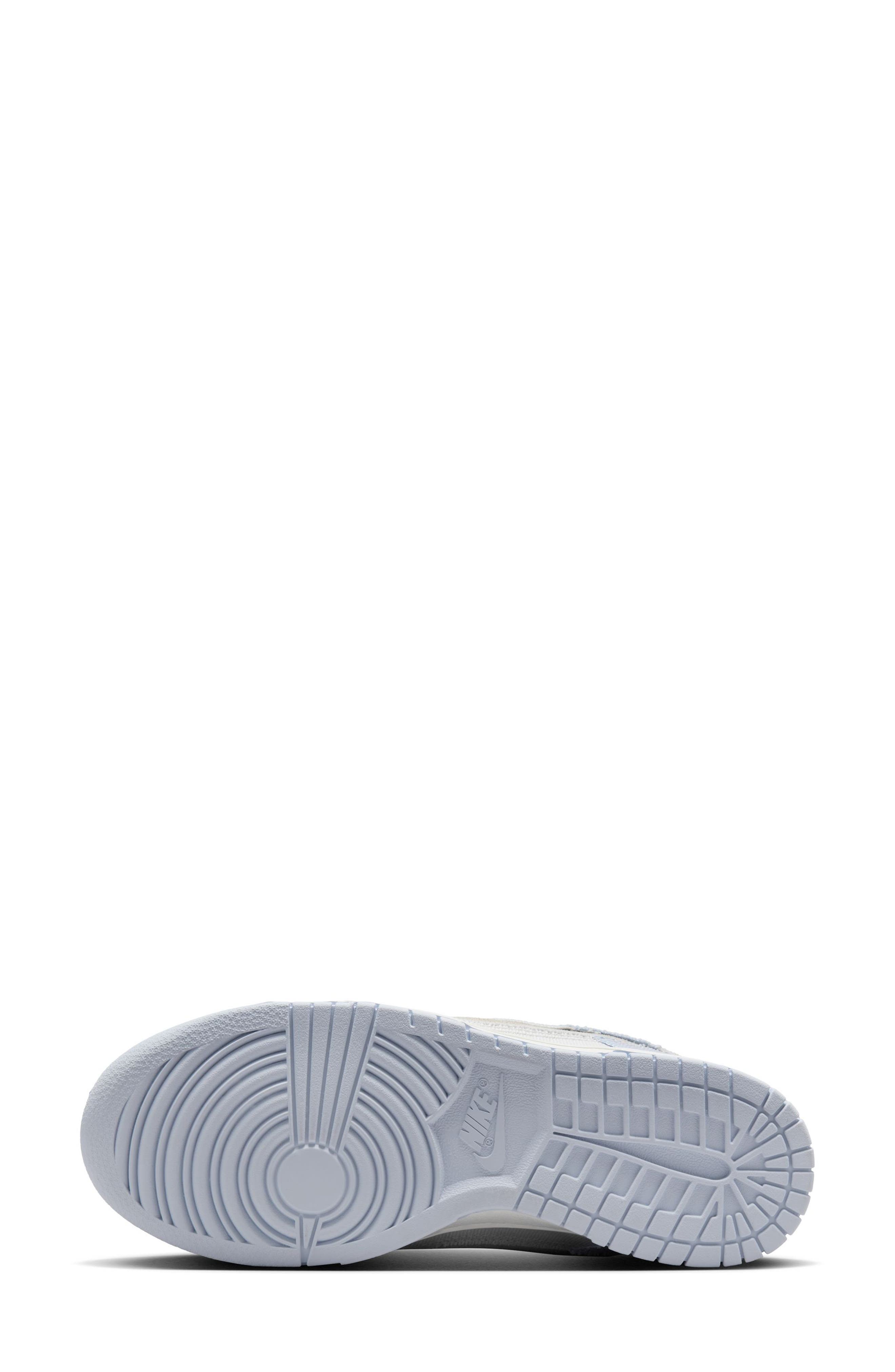 Nike Dunk Low Basketball Shoe, Alternate, color, 