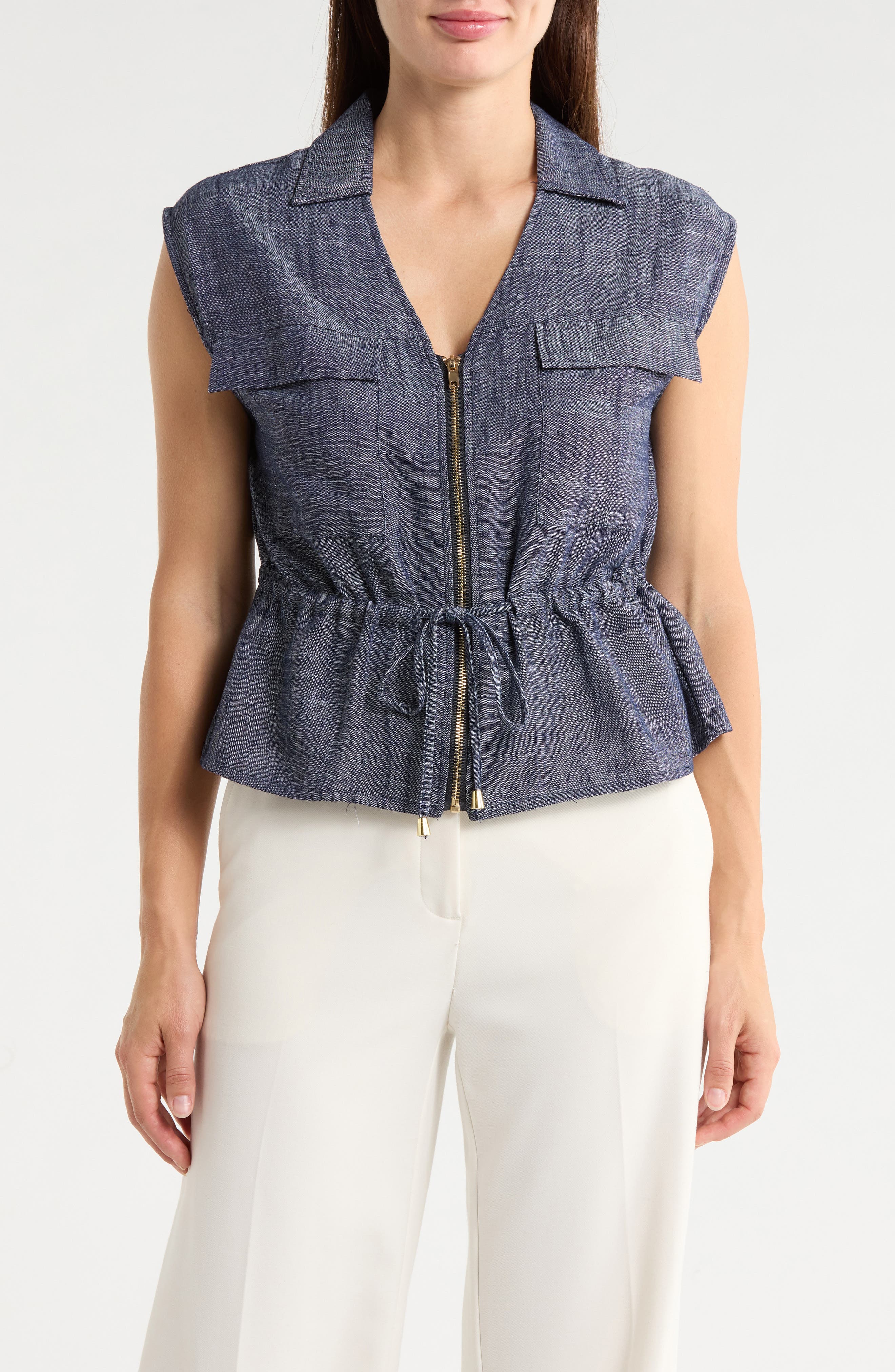 Ellen Tracy Sleeveless Patch Pocket Chambray Top
