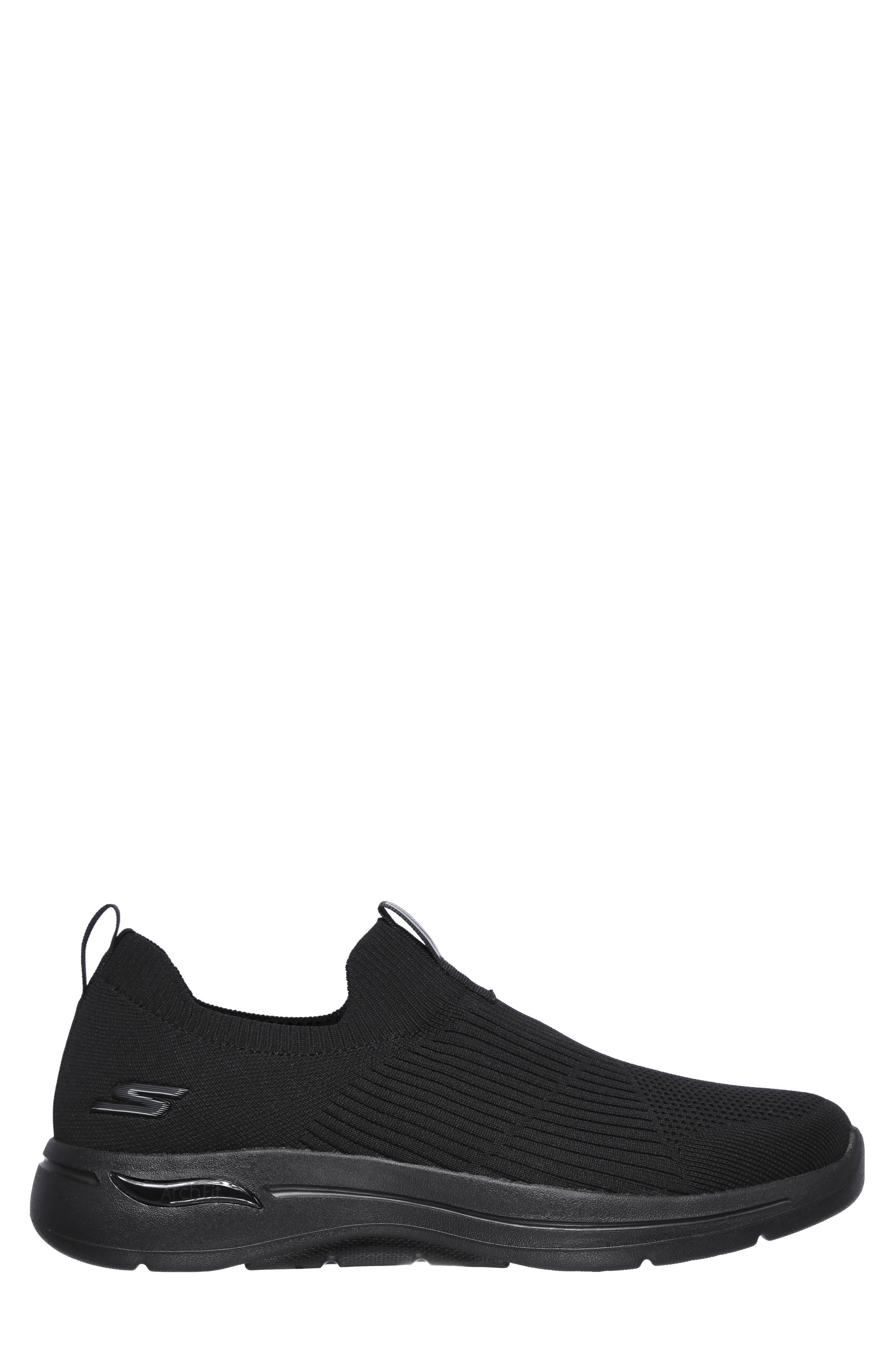 SKECHERS GOwalk Arch Fit Iconic Sneaker, Alternate, color, 
