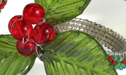 Tiramisu Natures Harmony Set Of 4 Napkin Rings In Green/red