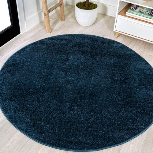 Jonathan Y Haze Solid Low-pile Round Area Rug In Sapphire/blue