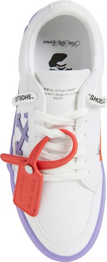 Low Vulcanized Canvas Sneaker