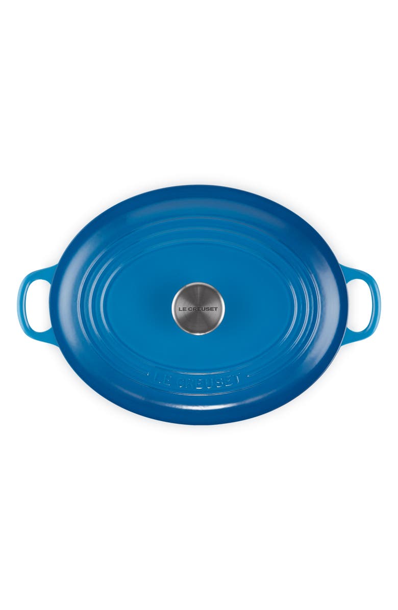 Traditional 4.5-Quart Enamel Cast Iron Oval Dutch Oven