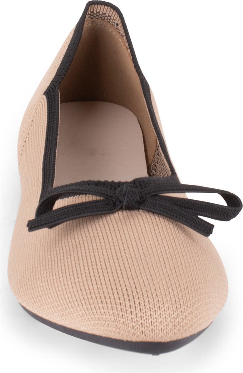 Tahari Tortuga Ballet Flat, Alternate, color, Camel/ Black