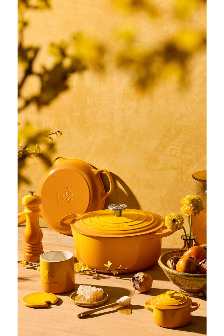 Signature 7.25-Quart Round Enameled Cast Iron Dutch Oven, Alternate, color, NECTAR