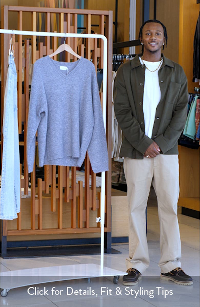 Oversize V-Neck Sweater, sales video thumbnail