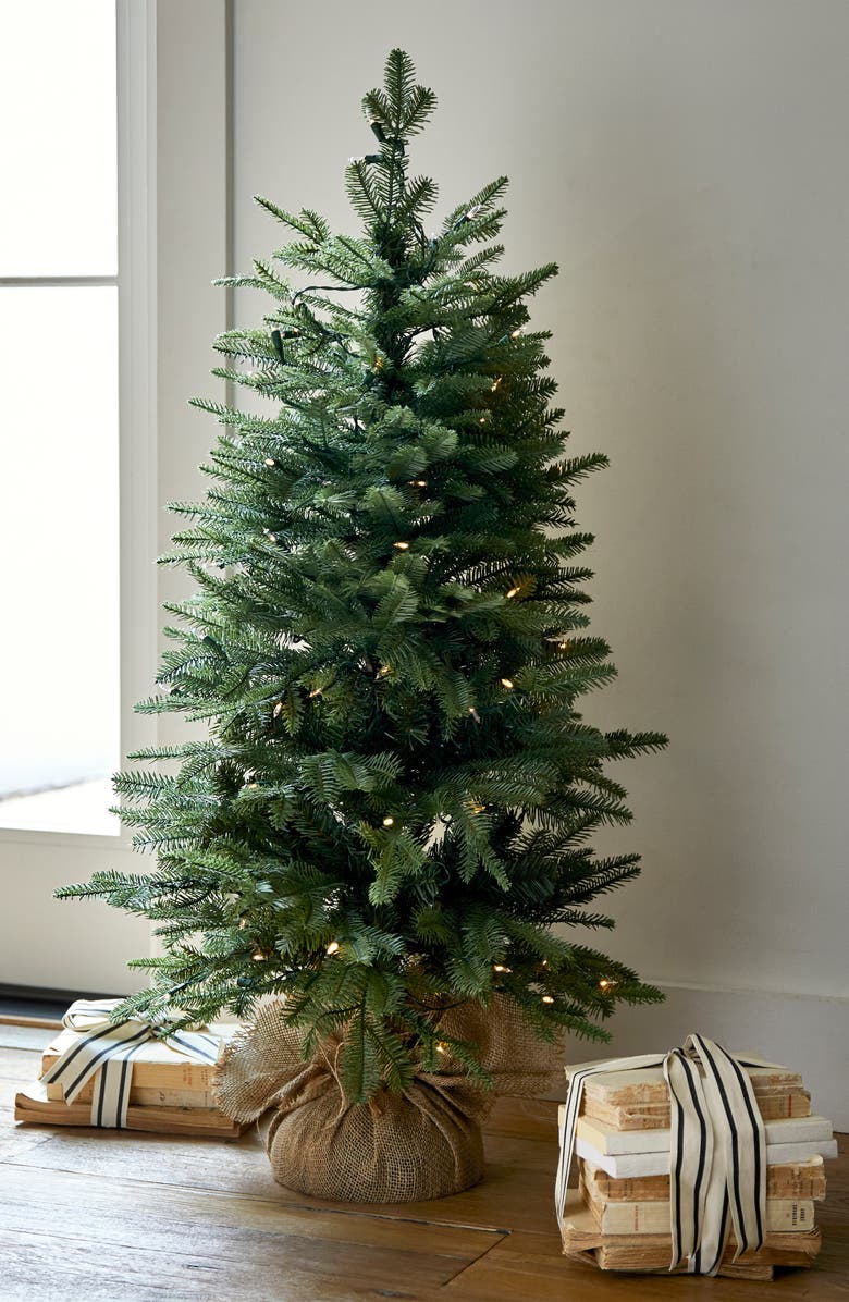 Balsam Hill BH Balsam Fir with Burlap Base, Alternate, color, Green